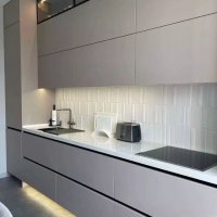 Угловая кухня с подсветкой , стиль hi-tech