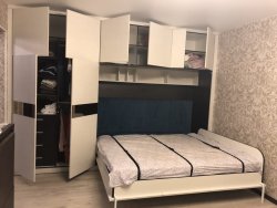 Кровать со столом и шкафом Кровать со столом и шкафом